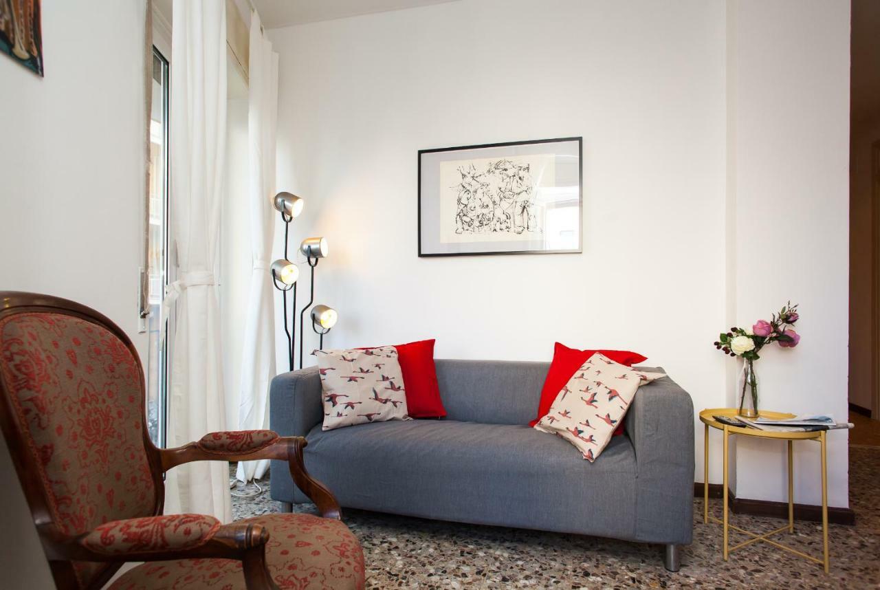 Casa Liberta - Downtown Modern Apartment With Airconditioning Sanremo Exterior photo